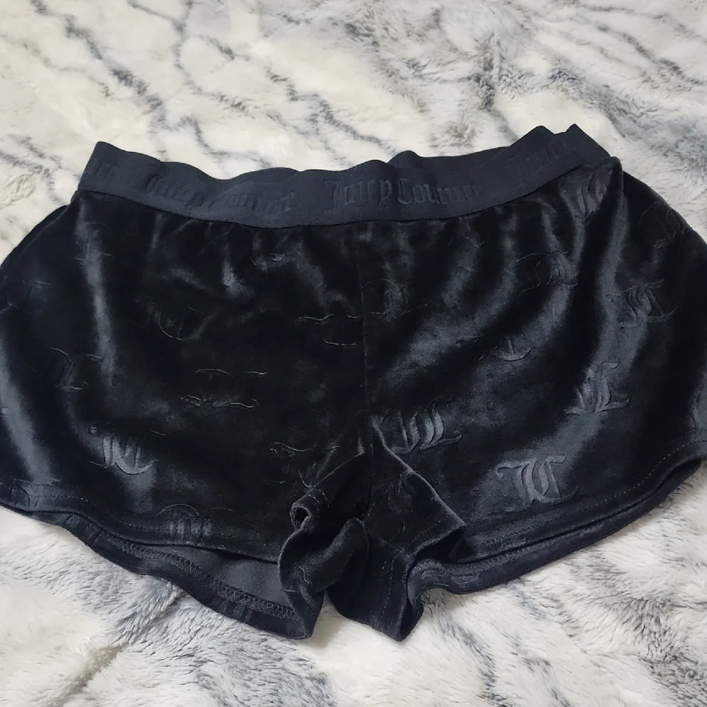 Juicy Couture Black Velour Lounge Shorts